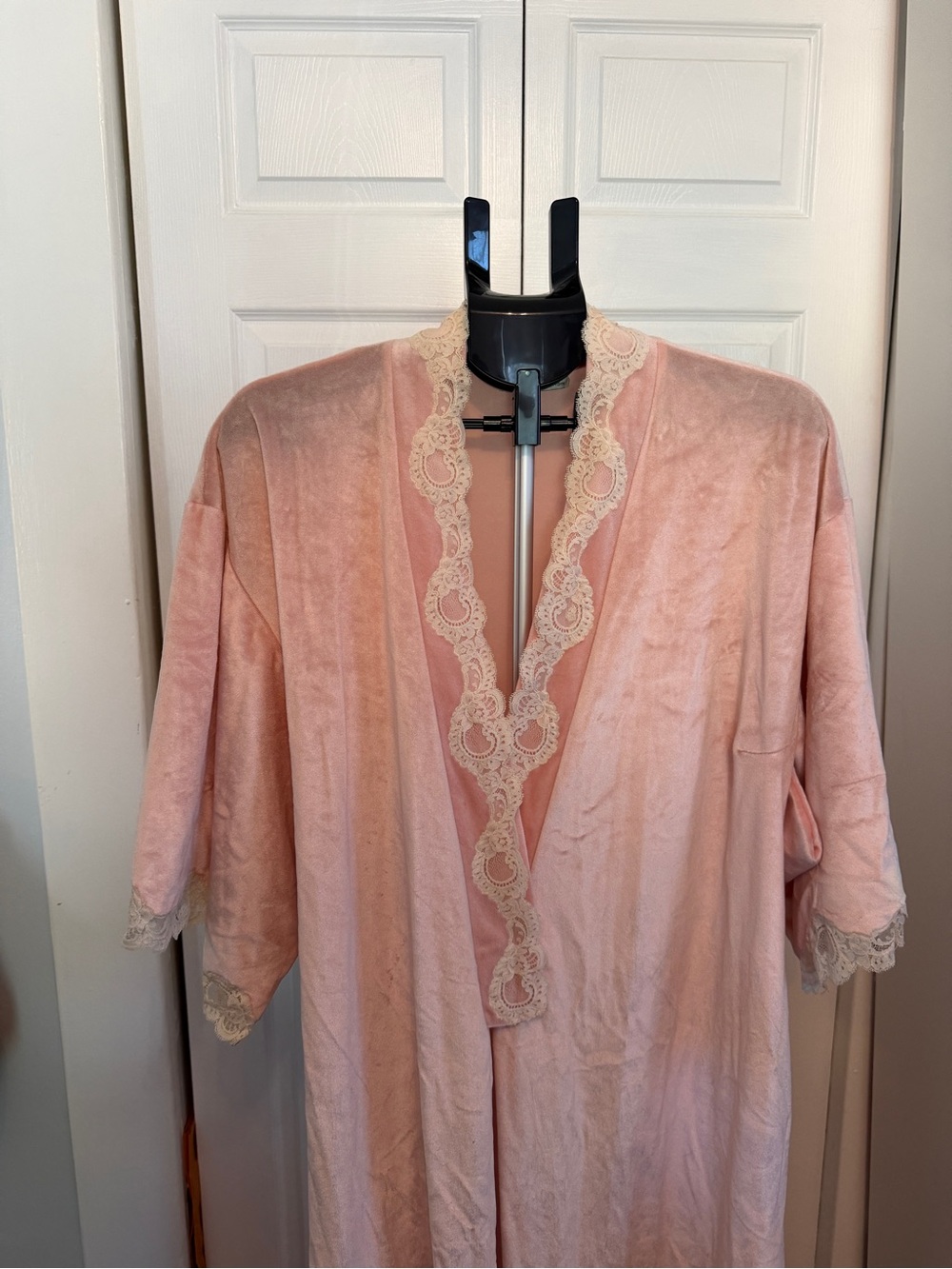 Vintage Christian Dior Pink Lace-Trim Kimono Robe M - Picture 2 of 15
